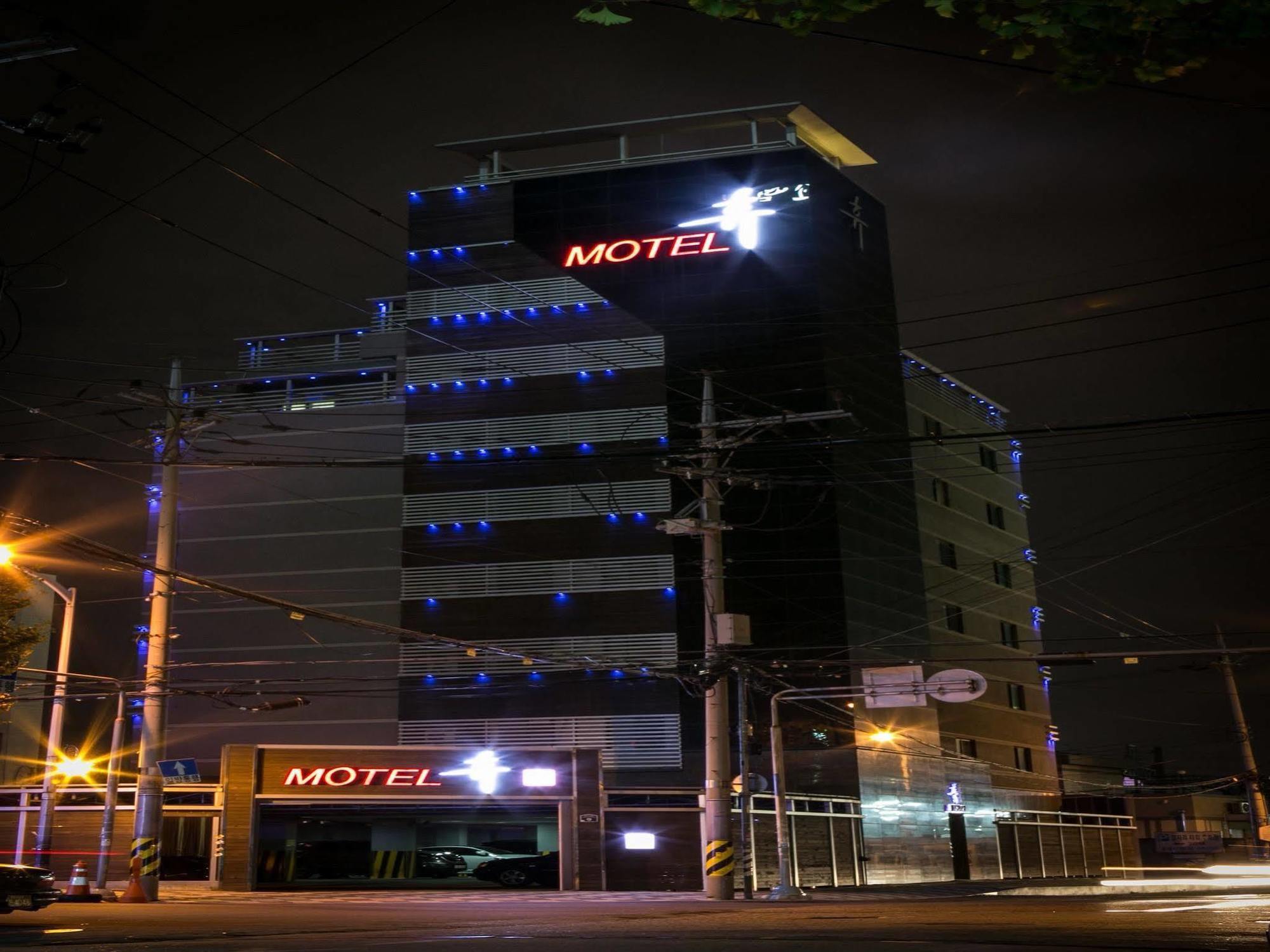 بوسان Hue Motel المظهر الخارجي الصورة